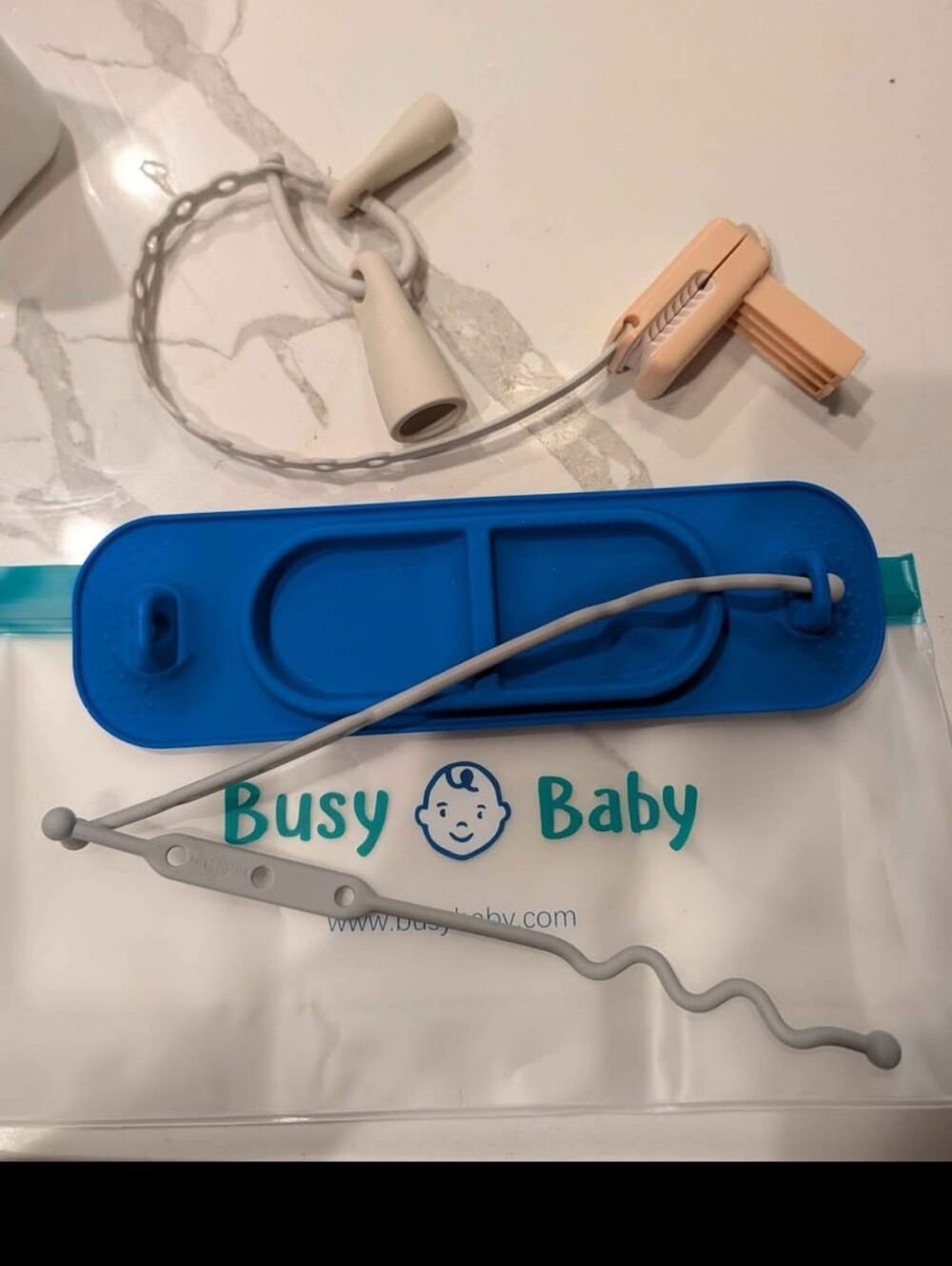 Busy baby mini mat suction cups with premium clip and strap set